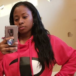 Meet your Posher, Sharise